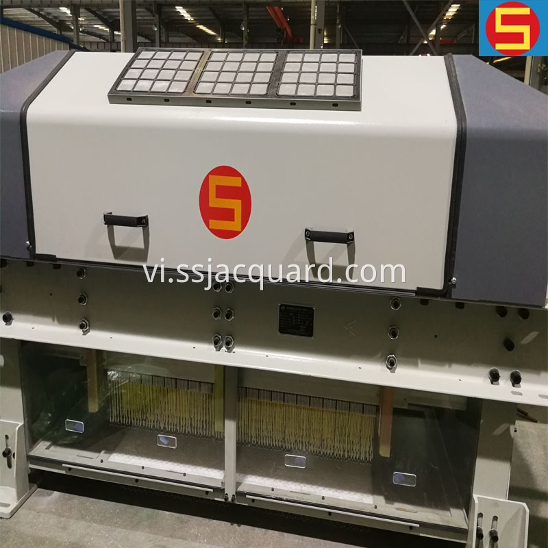 S S S Rapier Loom Electronic Jacquard Machine 2688 móc S S Rapier Loom Electronic Jacquard Machine 2688 Hooks